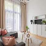 Apartmán Kaz13 Kazinczy *