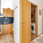 Kaz13 Kazinczy Budapešť