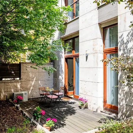 Apartman Kaz13 Kazinczy *