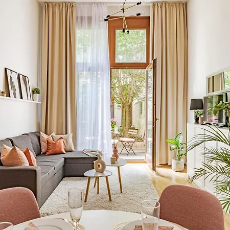 Kaz13 Kazinczy Apartment Budapest