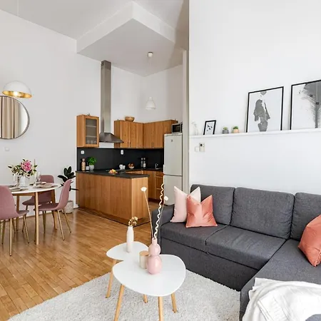 Kaz13 Kazinczy Apartamento